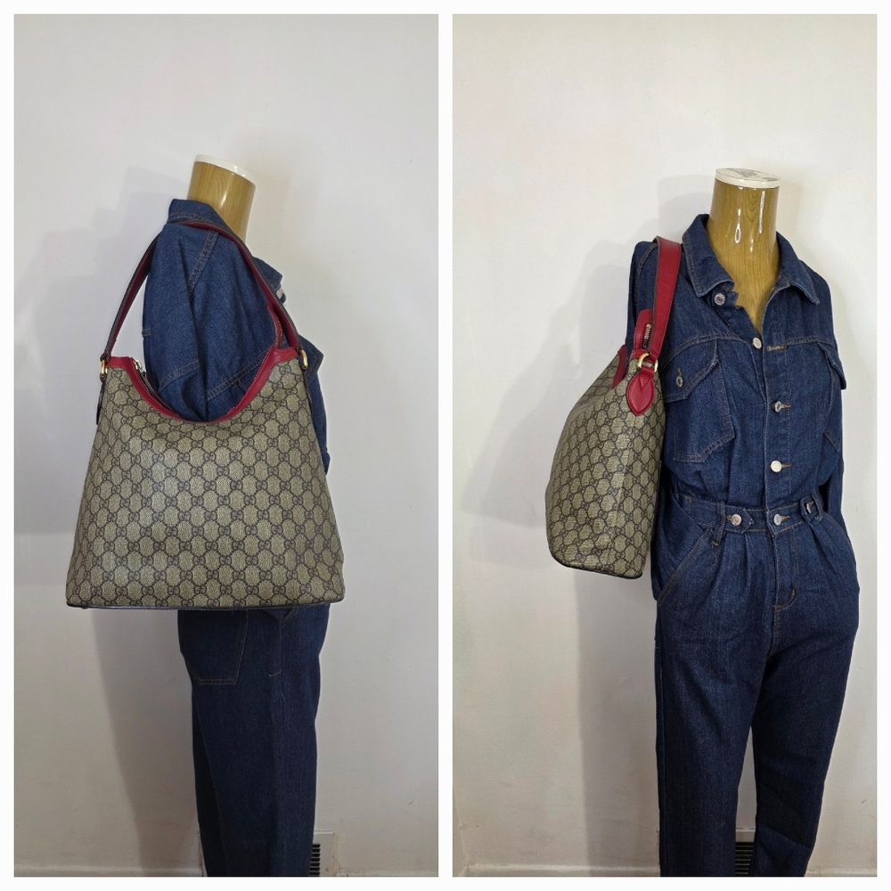 ✨️GUCCI GG Supreme Linea A Hobo Bag
